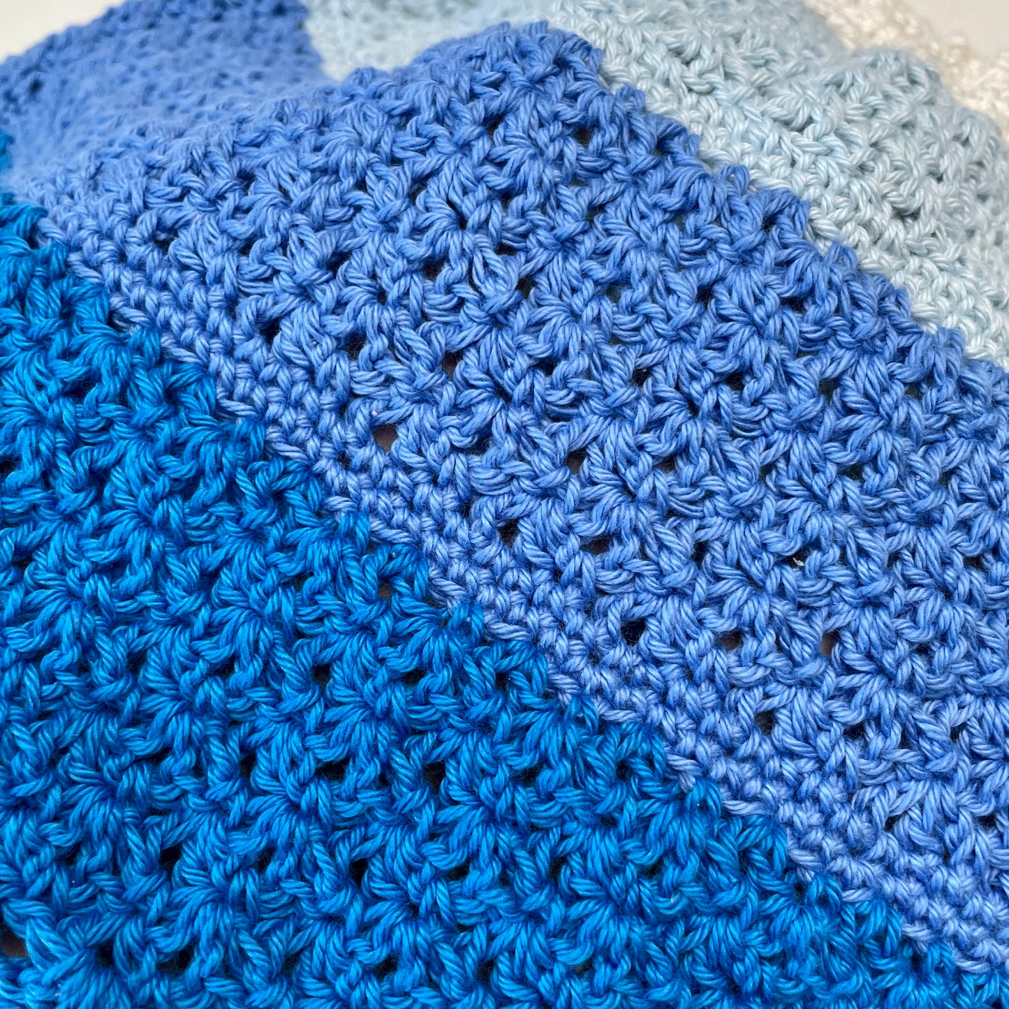 Kleid Ombré, Größe 56 // gehäkelt