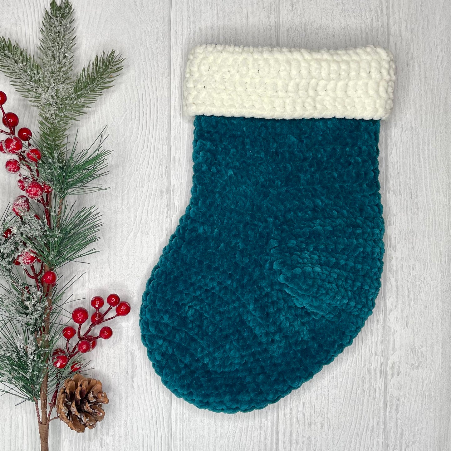 Crochet Pattern Christmas Stocking // ENGLISH